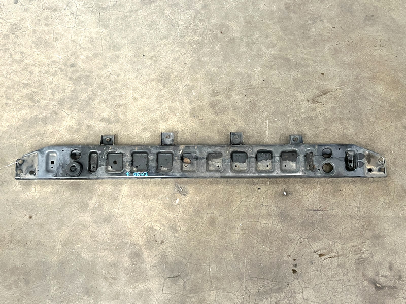 ⭐15-19 LAND ROVER DISCOVERY SPORT FRONT LOWER RADIATOR MOUNT BRACKET OEM LOT2647