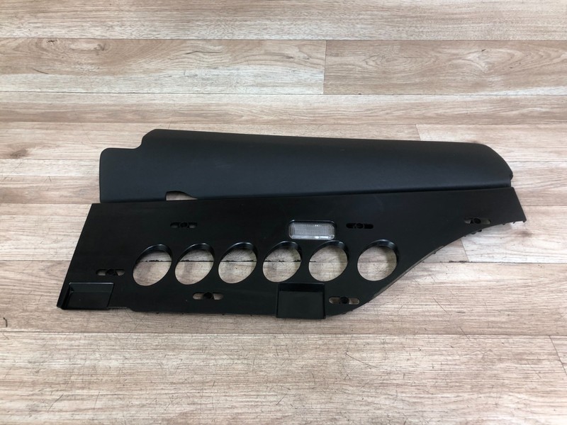 BENTLEY CONTINENTAL FLYING SPUR OEM FRONT PASSENGER SIDE DASH KNEE PANEL 05-13