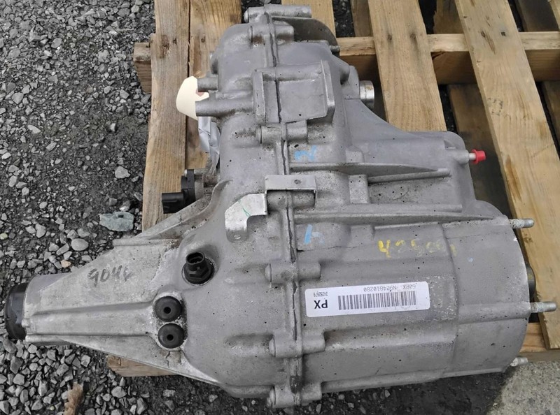 2009-2018 Suburban Sierra Yukon Silverado 4x4 Transfer Case opt NQH 807 87842228