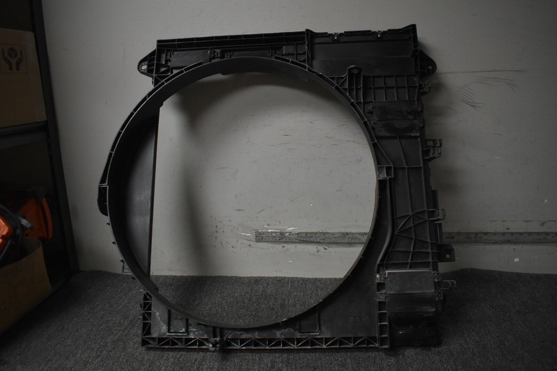 2011-2013 INFINITI QX56 UPPER SHROUD RADIATOR FACTORY OEM LOCAL PICKUP