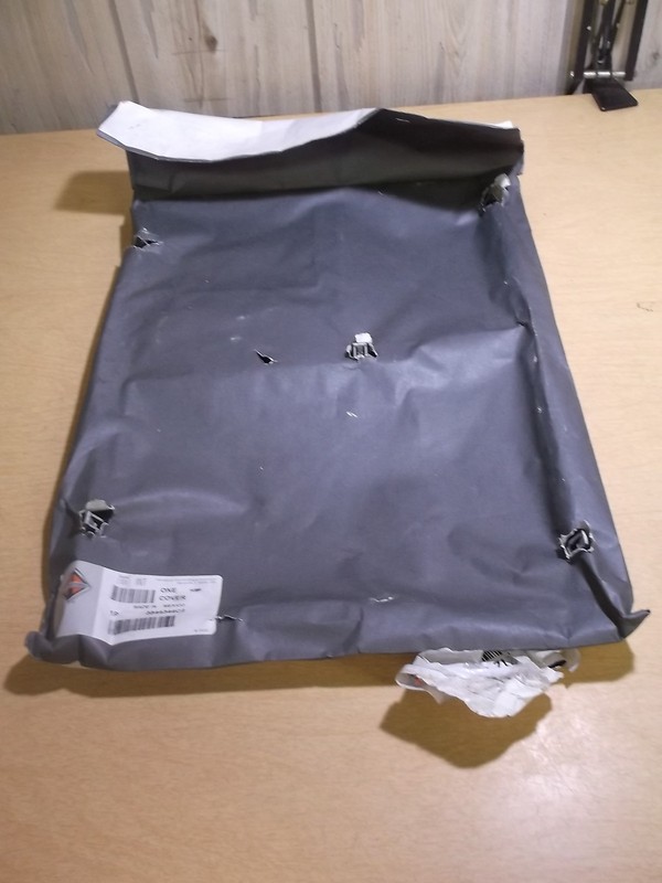 NEW International 3544344C2 Cover *FREE SHIPPING*