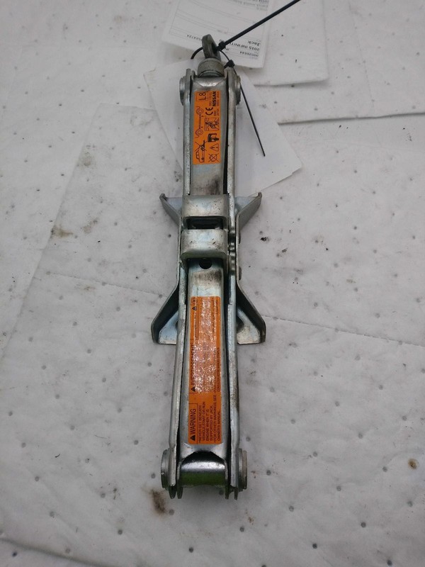 2015 INFINITI Q40 Floor Jack Black Used, 125K Miles, OEM Part #6898704