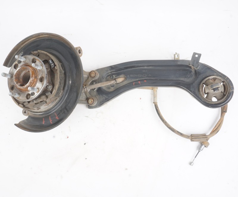 2016-2020 Kia Sorento Rear Left Driver Side Spindle Knuckle Wheel Hub OEM