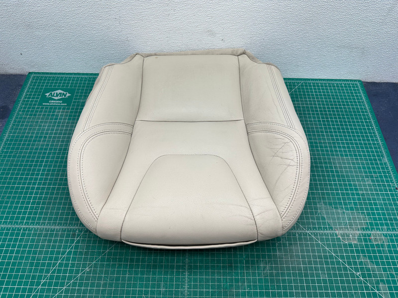 16-18 Volvo S60 FRONT LEFT BOTTOM LOWER SEAT CUSHION OEM