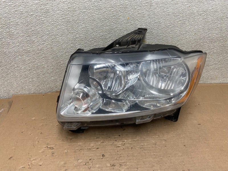 2011 to 2013 Jeep Grand Cherokee Halogen Left Driver Lh Headlight Oem AB0147 DW