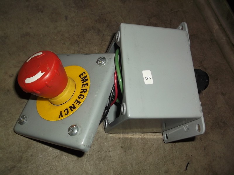 Hoffman Enclosure E1PBG w/ Emergency Stop Button & Wiring *FREE SHIPPING*