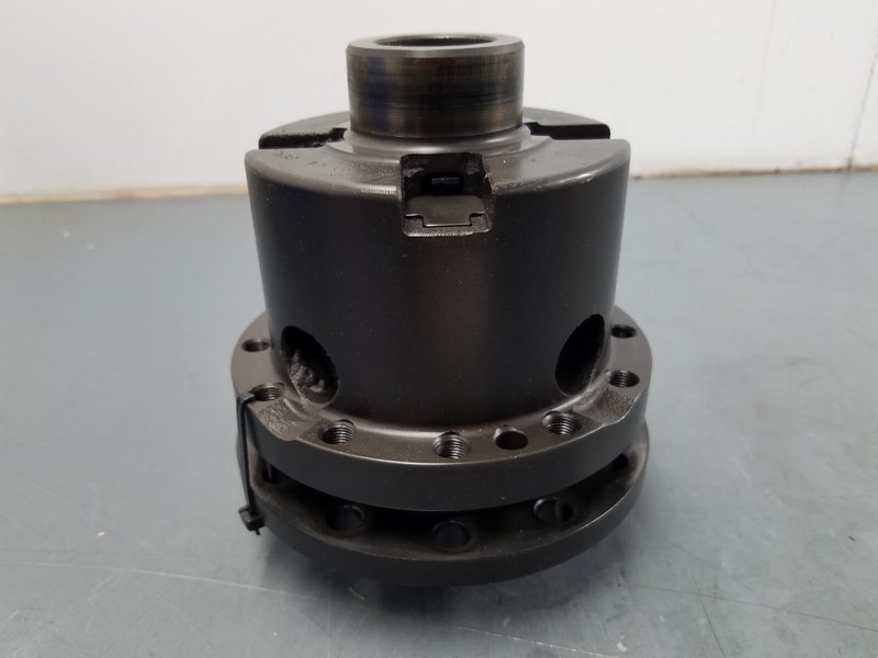 Lamborghini GallardoOEM Rear Differential Carrier #7644 B5