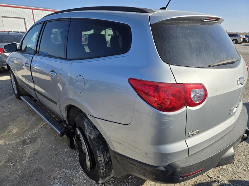 Driver Left Rear Side Door Fits 10-17 TRAVERSE 3656727