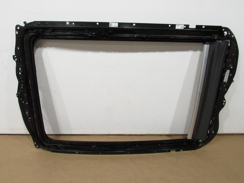 19-23 Porsche Macan 2023 Roof Panoramic Sunroof Moonroof Rail Track Frame |:O