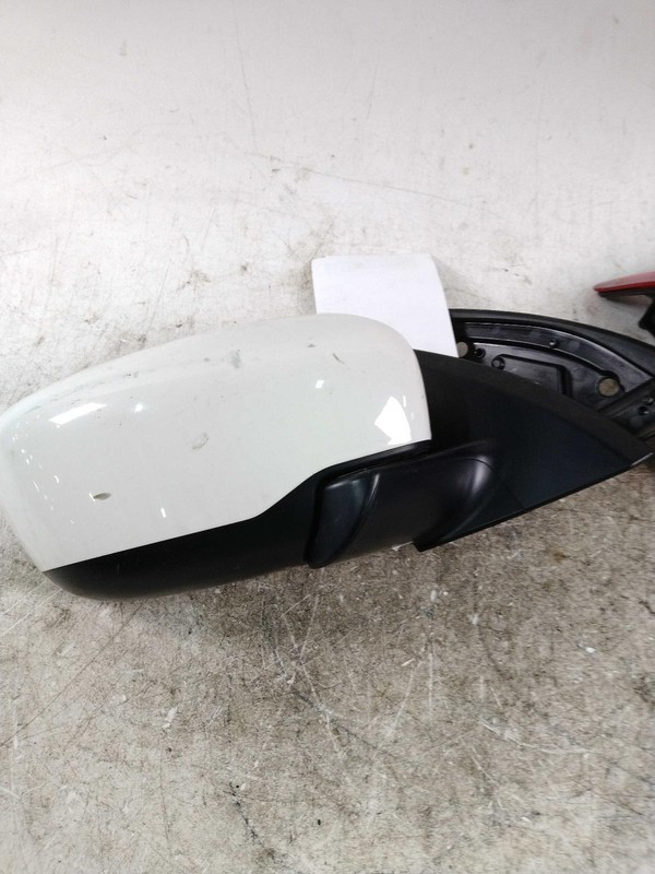 2017 Nissan Rogue Sport Right Door Mirror White OEM Used 635096 70K Miles