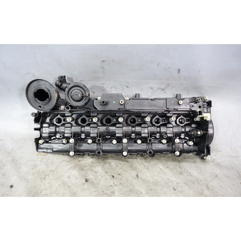 2014-2018 BMW F10 535d F15 X5 35d N57 6-Cyl Diesel Engine Valve Cover OEM