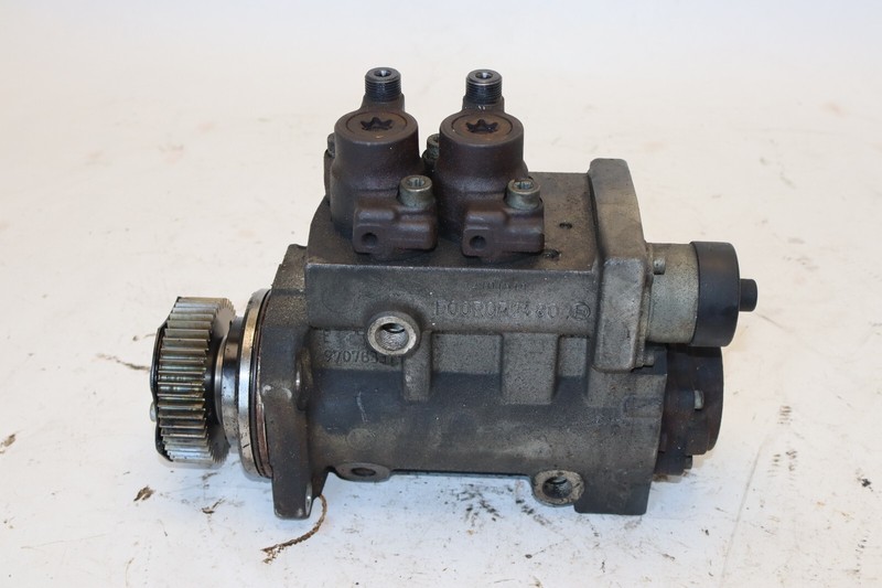 2008-2017 FREIGHTLINER CASCADIA 125 14.8L HIGH PRESSURE FUEL INJECTOR PUMP OEM