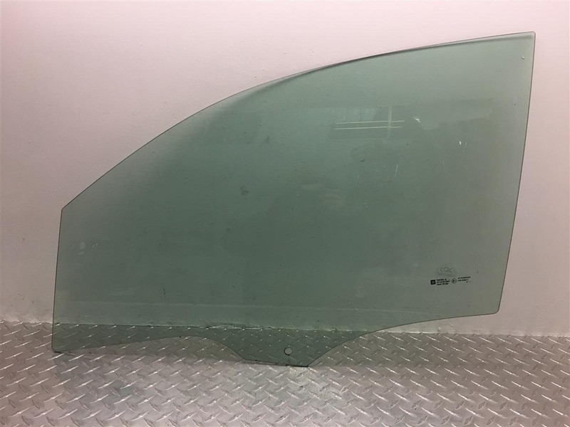 05-09 CHEVROLET EQUINOX FRONT DRIVER LEFT DOOR GLASS WINDOW OEM 277-05701L