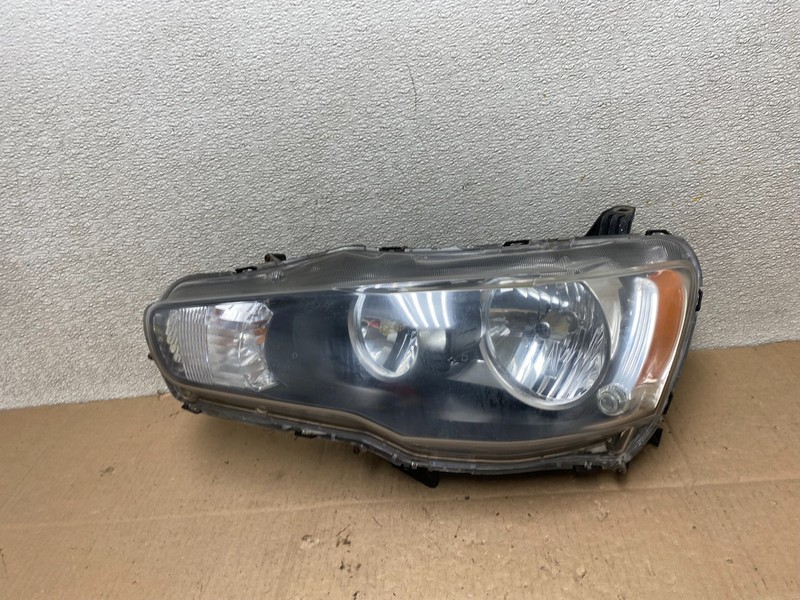 2010-2013 Mitsubishi Lancer Left Driver LH Side Headlight Halogen W0737 DW