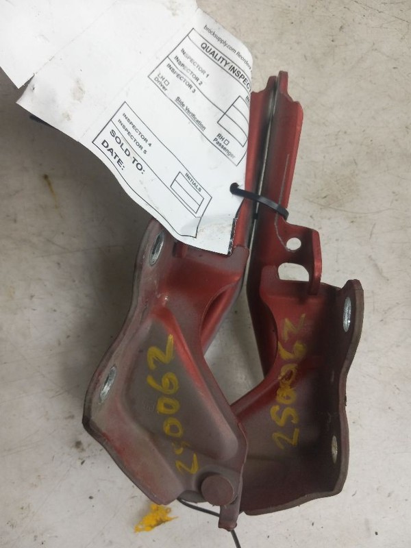 12 TOYOTA TACOMA HOOD HINGE RED-3R3