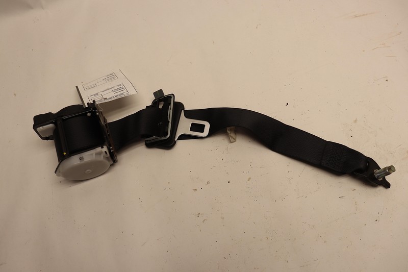 2014-2017 INFINITI Q50 REAR SECOND 2ND ROW LEFT DRIVER SIDE SEAT BELT BLACK OEM