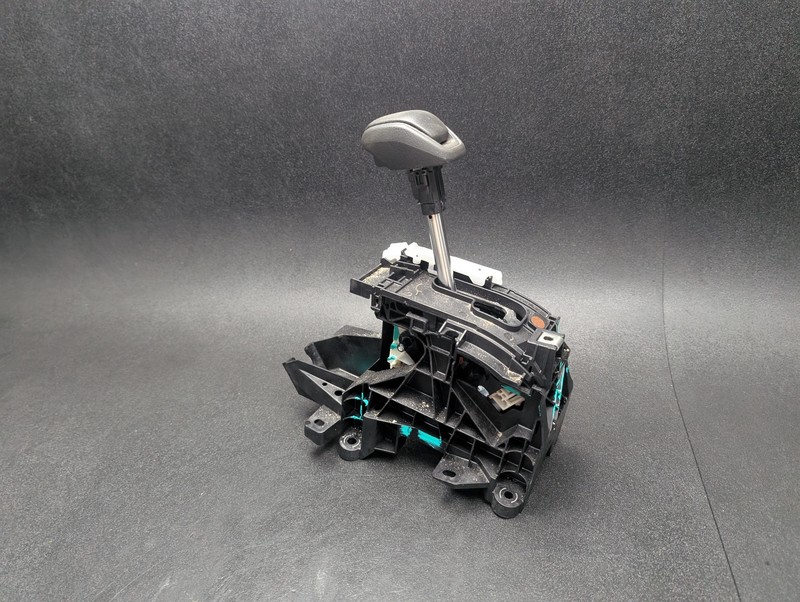 Transmission Floor Shifter 2021 Toyota RAV4 33560-0R070 2019 2020 2022 - 2024