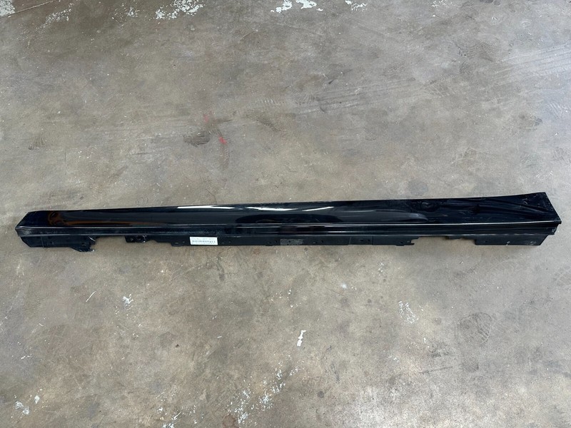 12-19 BMW F30 F31 LEFT SKIRT ROCKER PANEL COVER MOLDING Black 475 OEM