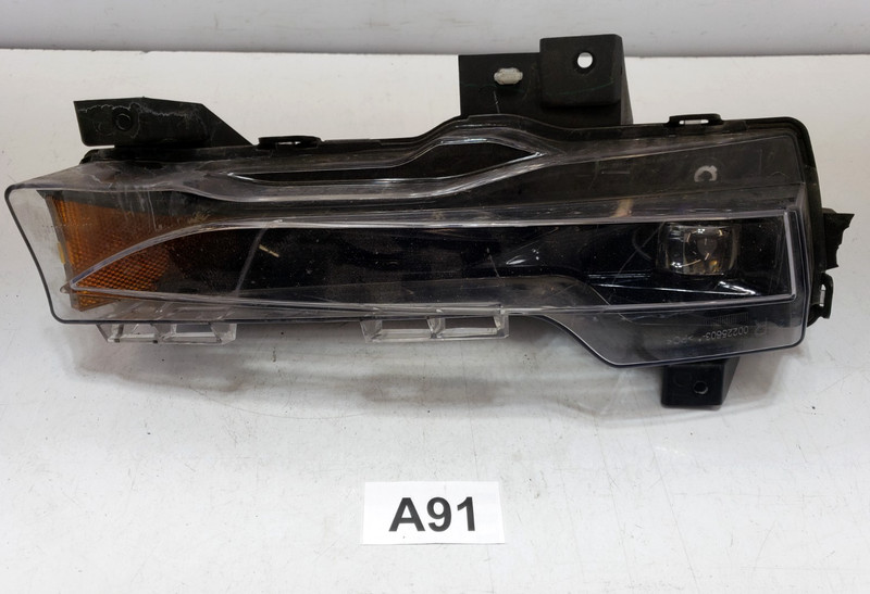 ✅ 2017-2025 OEM Tesla Model 3 Y Front Right Passenger Side Fog Light Lamp NOTE*