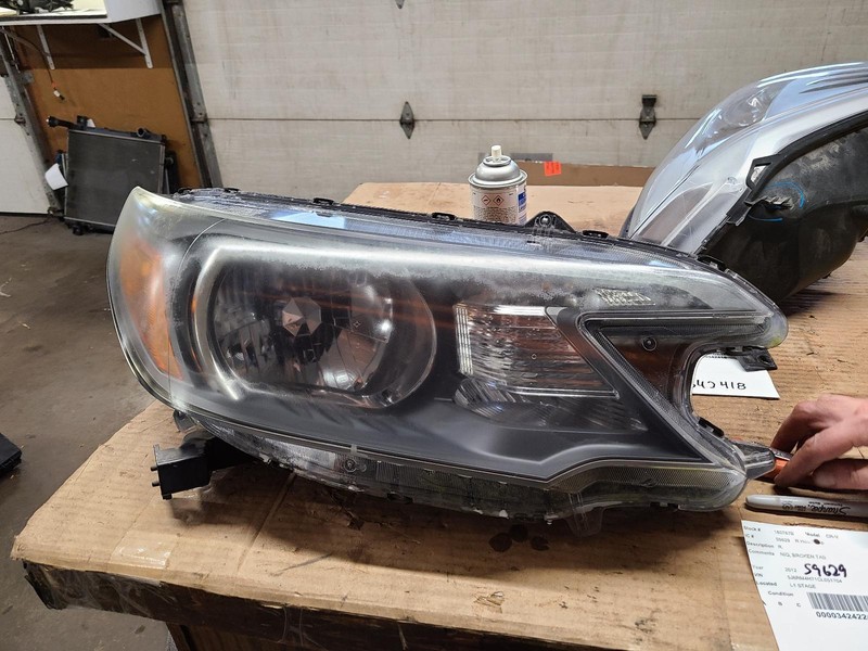2012 HONDA CR-V Right passenger headlight Headlamp OEM 12 13 14