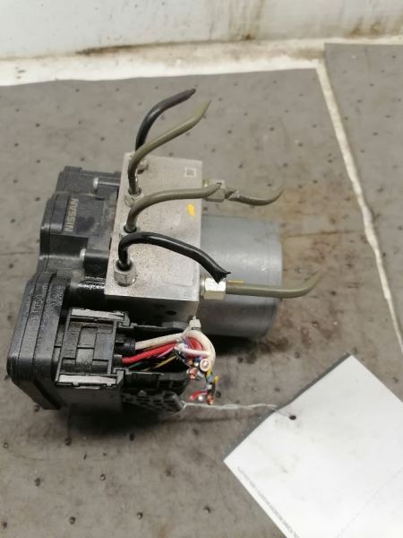 ABS Pump With Module 6 Cylinder AWD Fits 18 MURANO 804601