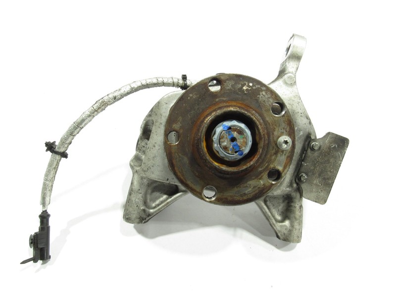17-23 McLaren 720S 2018 Front Right Passenger Spindle Knuckle Hub !