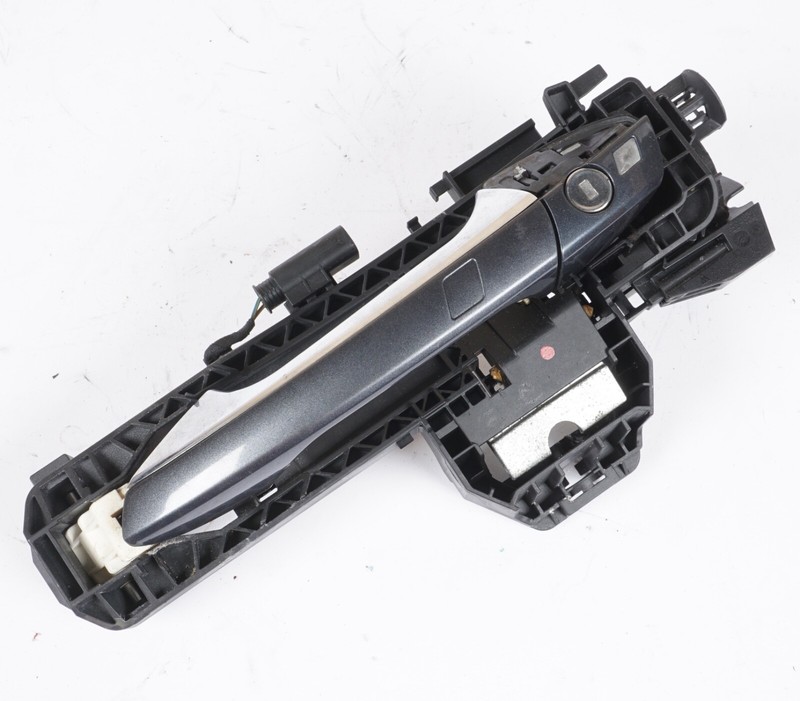 08-12 Mercedes C200 C250 C300 C250 Front Left Driver Side Exterior Door Handle