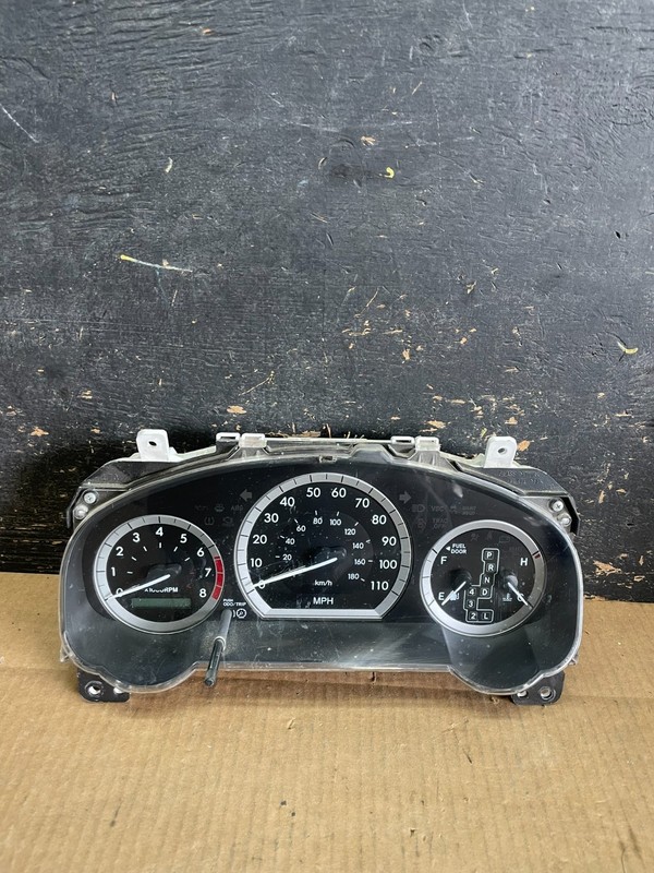 2007 Toyota Sienna Speedometer Cluster Gauge Oem AB2891 DG