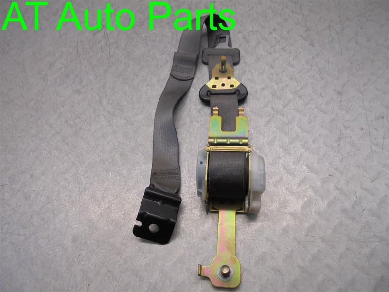 2003 CHEVROLET AVALANCHE 2500 REAR RIGHT SEAT BELT RETRACTOR OEM 212.GM8I03