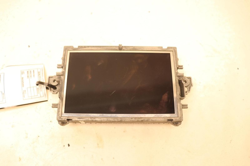 2010-2012 MERCEDES E-CLASS E350 W212 DASH NAVIGATION DISPLAY SCREEN UNIT OEM