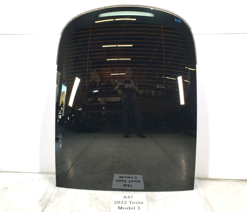 ✅ 20-23 OEM Tesla Model 3 Rear Body Tailgate Panoramic Sunroof Glass Assembly