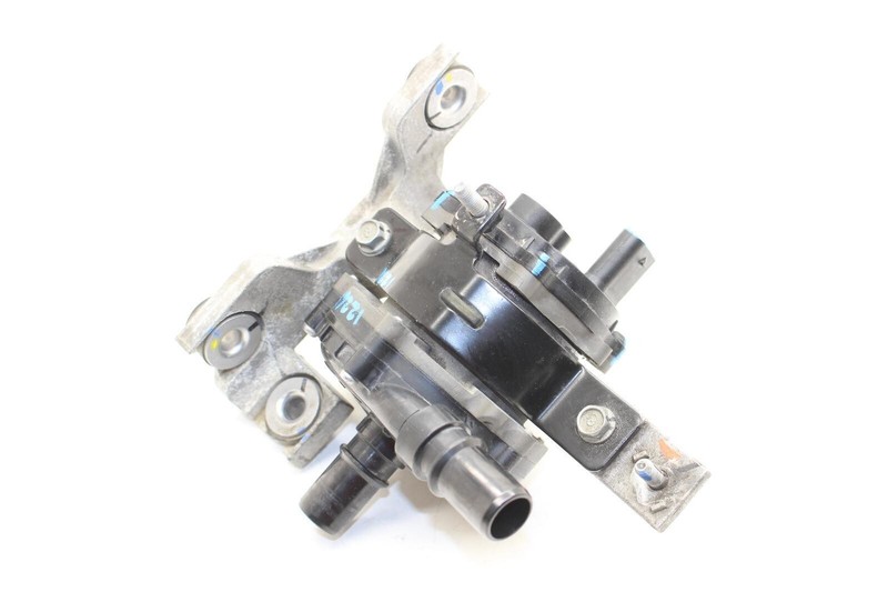 22-23 Kia EV6 Rear Water Pump