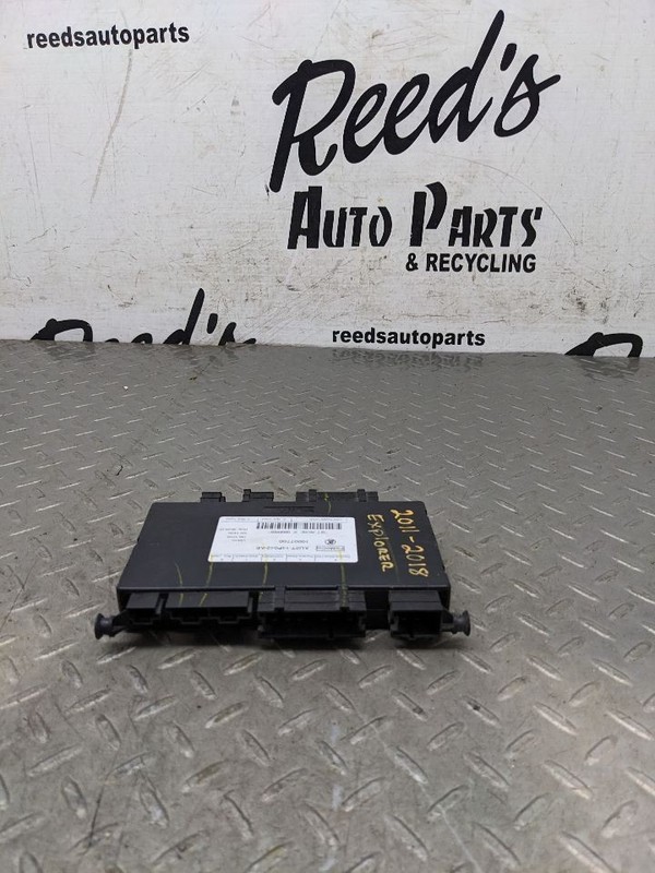 2016-2019 FORD EXPLORER POWER FOLDING SEATS CONTROL MODULE OEM 1193719
