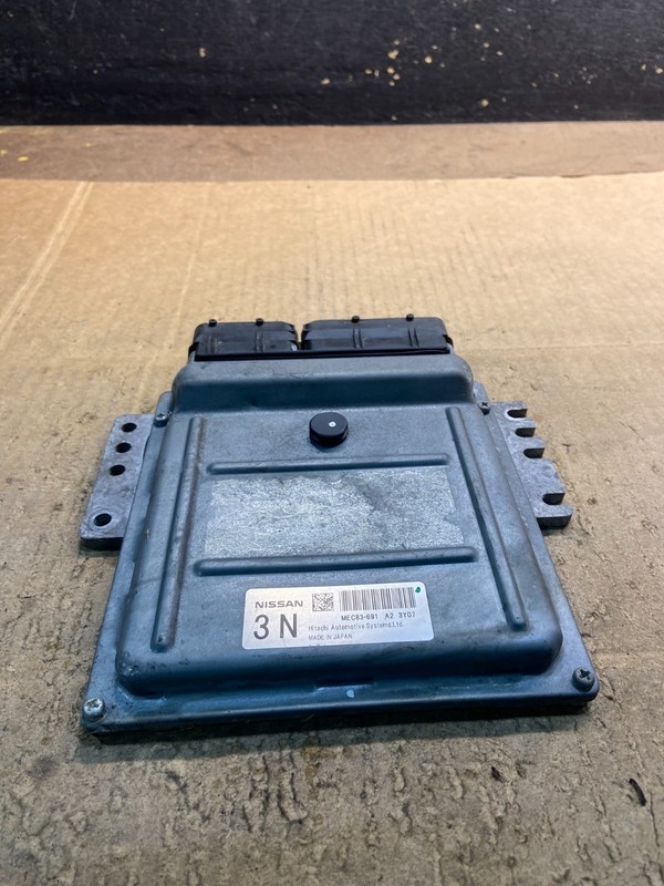 2004 2005 Nissan Armada QX56 5.6L Engine Control Unit ECU ECM Module Y4218 DG