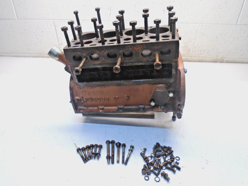 ZZ3b Universal Atomic 4 Model 5101 Cylinder Block 295369 260993
