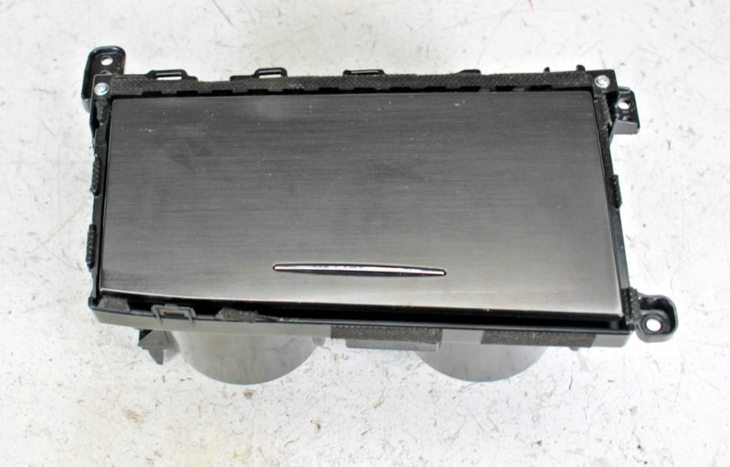 2011-2017 HYUNDAI AZERA Center Console Cup Holder Trim OEM 84670-3V900