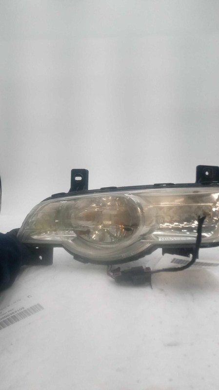 2009 Chevrolet Traverse Left Turn Signal/Parking Light Assembly, Silver