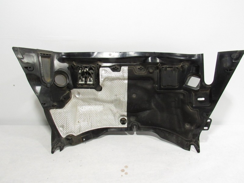 16-21 Mercedes GLC300 X253 2019 Engine Bay Partition Insulation Cowl Panel ; :A