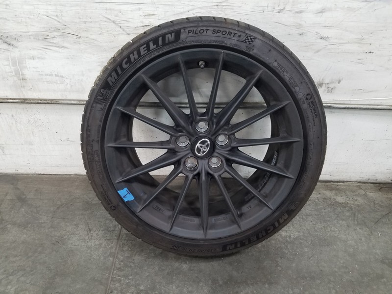 2025 Toyota Corolla GR AWD18" OEM Enkei Wheel / Tire #13K Miles #7476 KK4