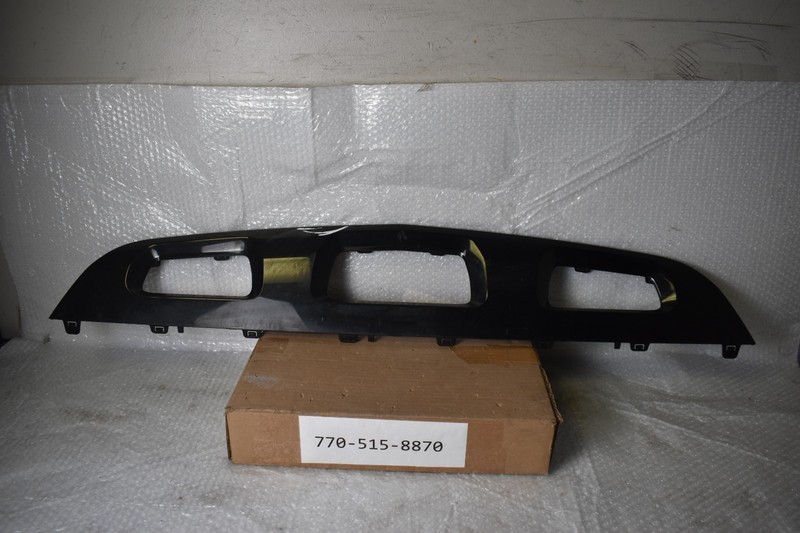 MERCEDES BENZ GLC 43 AMG FRONT TRIM 2021-2023 OEM A 253 885 32 04