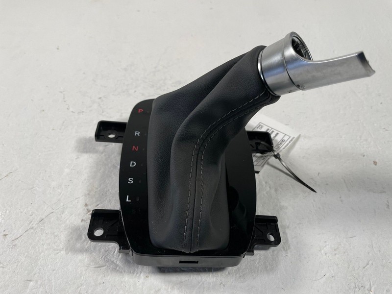 2023-2026 HONDA HR-V CENTER CONSOLE GEAR SHIFTER LEVER BOOT W/ BEZEL # 108003