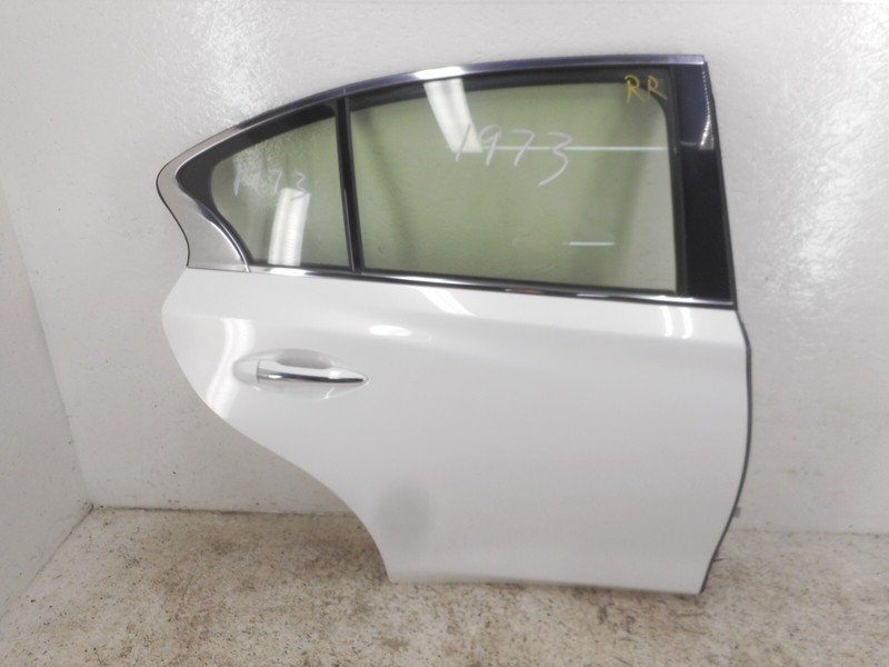 Infiniti Q50 Door Assembly Rear Passenger Right Electric OEM 2014-2019