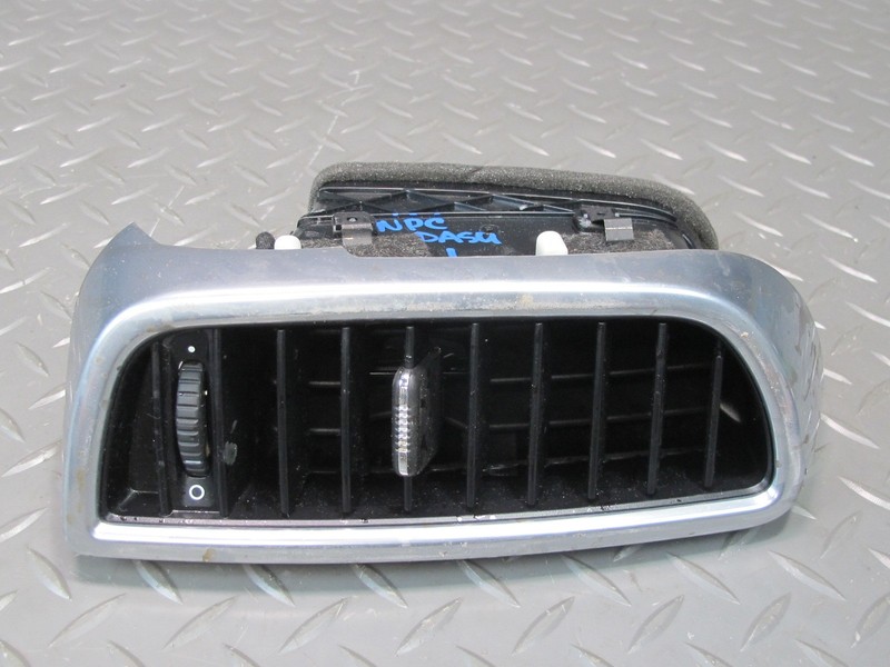 2011-2018 PORSCHE CAYENNE 958 FRONT LEFT SIDE DASH A/C HEATER AIR VENT GRILLE