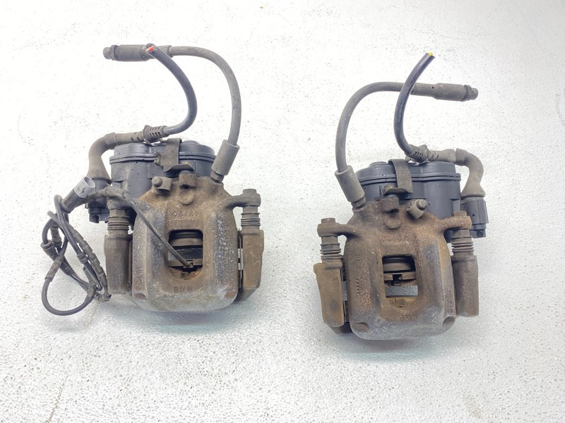 11-18 BMW F25 F26 X3 X4 Rear Left & Right Side Brake Caliper Housing Set OEM✅
