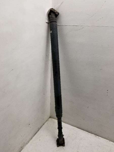 01-04 TOYOTA SEQUOIA 4.7L 4X4 AT REAR DRIVE SHAFT ASSEMBLY