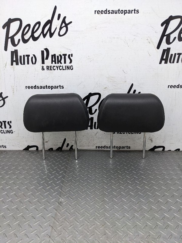 2008-2012 Chevrolet Malibu OEM rear headrest pair black leather 1172529