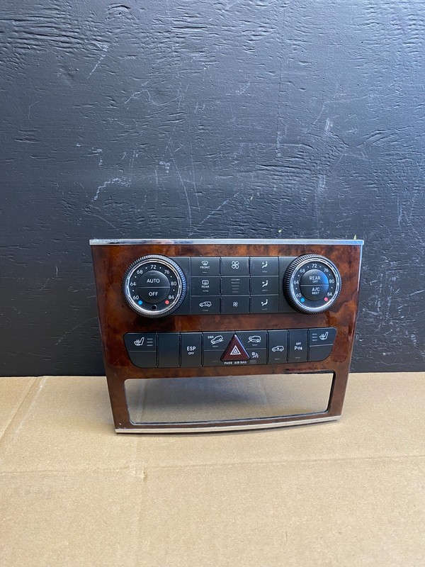 2007 2008 2009 Mercedes ML350 AC Temp Heater Climate Control OEM ab9165 DG