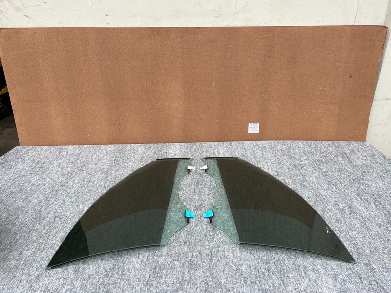 INFINITI Q50 2014-2024 OEM FRONT LEFT AND RIGHT DOOR DOUBLE WINDOW GLASS SET 11K