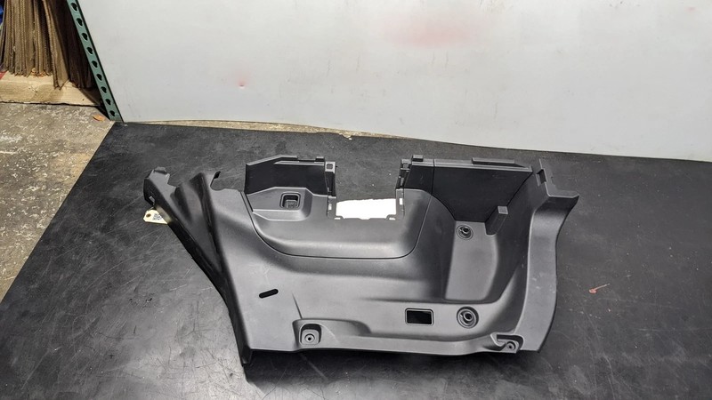Left Quarter Trim Panel 2020 Subaru Crosstrek 94027-FL031 2018 2019 - 2023