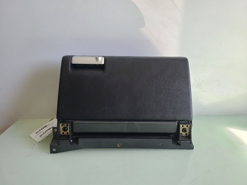 BOXSTER 2004 Glove Box 585116